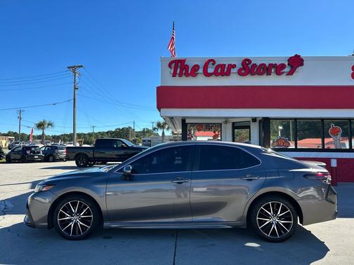 Predawn Gray Mica 2021 Toyota Camry SE