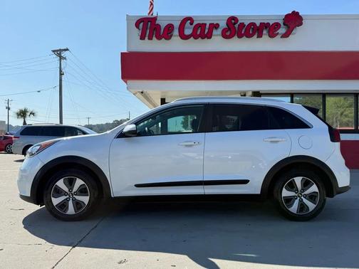 2017 Kia Niro LX