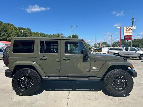2015 Jeep Wrangler Unlimited Sahara