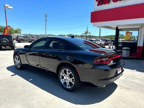 2017 Dodge Charger SXT