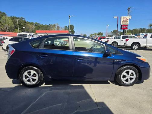 2014 Toyota Prius Three
