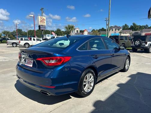 2015 Hyundai SONATA SE