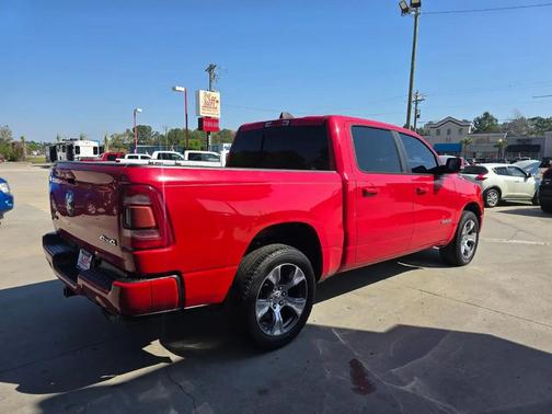 Flame Red Clearcoat 2019 RAM 1500 Big Horn