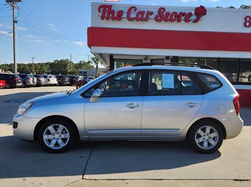 2009 Kia Rondo LX