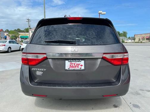 Polished Metal Metallic 2012 Honda Odyssey EX-L