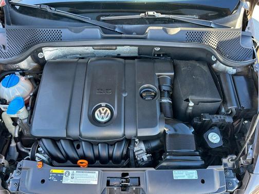 2013 Volkswagen Beetle 2.5L