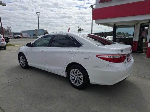 2017 Toyota Camry XLE