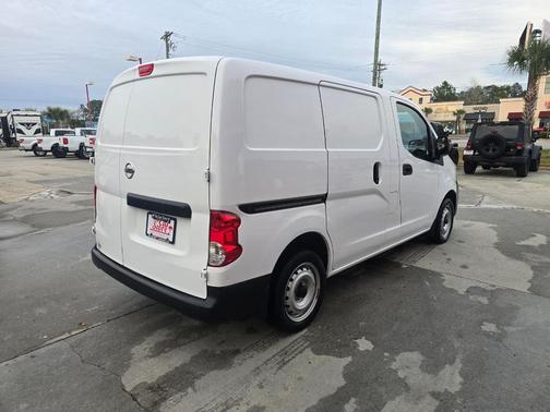 2018 Nissan NV200 S