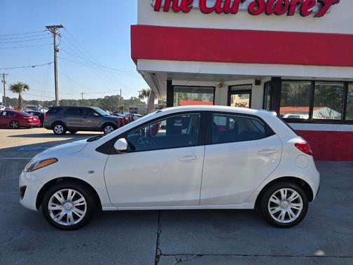 2014 Mazda Mazda2 Sport