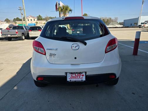 2014 Mazda Mazda2 Sport