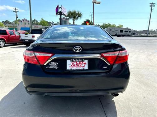 2016 Toyota Camry SE w/Special Edition Pkg