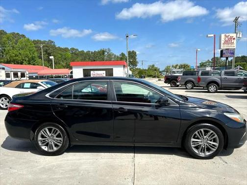 2016 Toyota Camry SE w/Special Edition Pkg