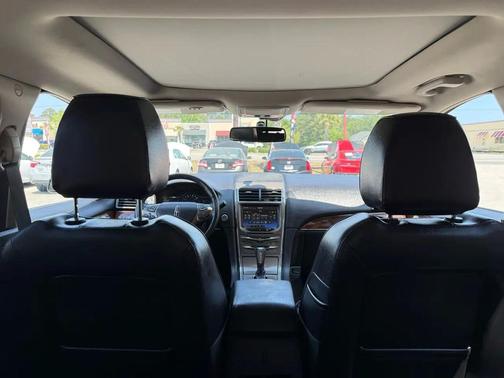 BURGUNDY 2015 Lincoln MKX Base