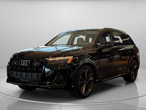 Mythos Black Metallic 2026 Audi Q7 55 Premium Plus