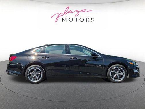 Mosaic Black Metallic 2024 Chevrolet Malibu FWD 1LT