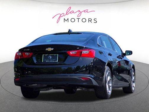 Mosaic Black Metallic 2024 Chevrolet Malibu FWD 1LT
