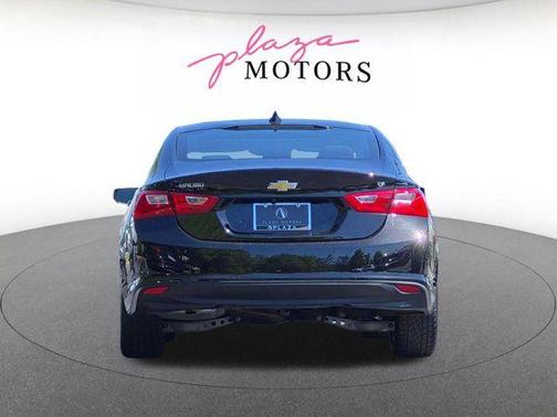 Mosaic Black Metallic 2024 Chevrolet Malibu FWD 1LT