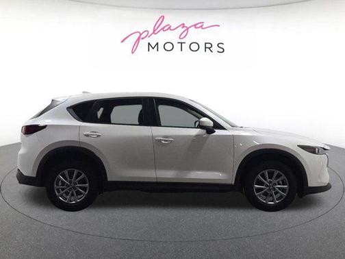 Snowflake White Pearl Mica 2022 Mazda CX-5 2.5 S Preferred Package