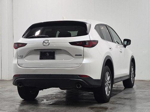 Snowflake White Pearl Mica 2022 Mazda CX-5 2.5 S Preferred Package