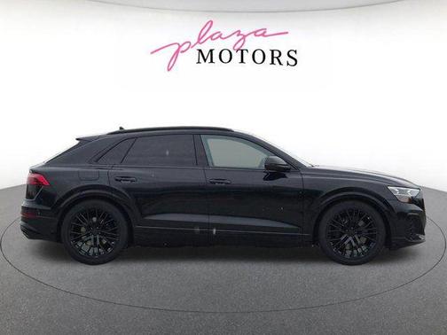 Mythos Black Metallic 2026 Audi SQ8 4.0T Prestige