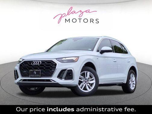Glacier White Metallic 2023 Audi Q5 45 S line Premium