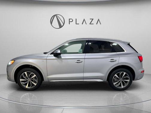 2023 Audi Q5 Premium 45 TFSI S line quattro