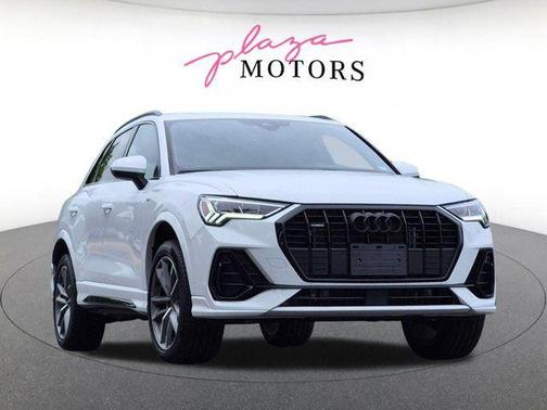 Arkona White 2025 Audi Q3 Premium 45 TFSI S line quattro Tiptronic