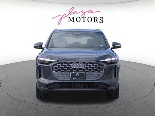 Tambora Gray Metallic 2025 Audi Q5 Premium TFSI quattro S tronic