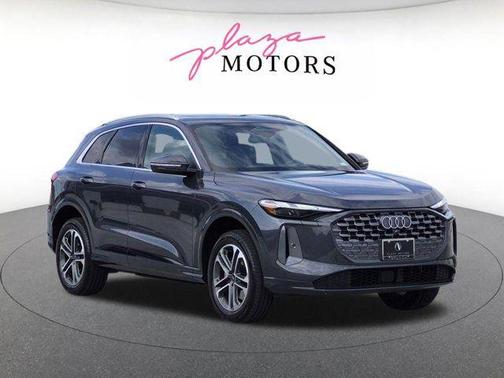 Tambora Gray Metallic 2025 Audi Q5 Premium TFSI quattro S tronic