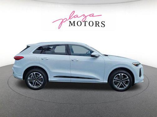 Glacier White 2025 Audi Q5 Premium TFSI quattro S tronic