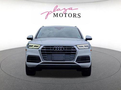 Ibis White 2018 Audi Q5 2.0T Tech Premium