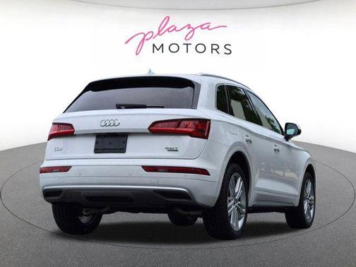Ibis White 2018 Audi Q5 2.0T Tech Premium