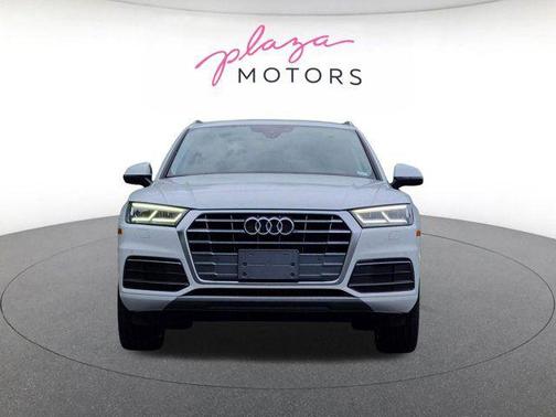 Ibis White 2018 Audi Q5 2.0T Tech Premium