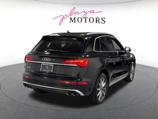 Mythos Black Metallic 2023 Audi SQ5 3.0T Premium Plus