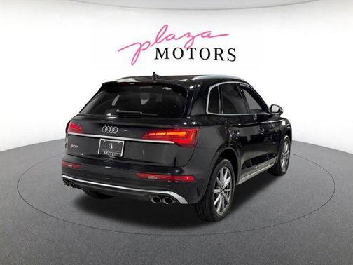 Mythos Black Metallic 2023 Audi SQ5 3.0T Premium Plus