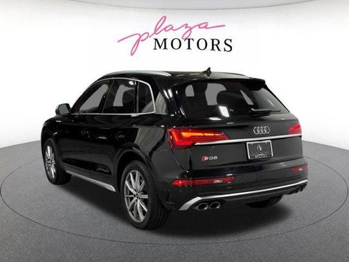 Mythos Black Metallic 2023 Audi SQ5 3.0T Premium Plus