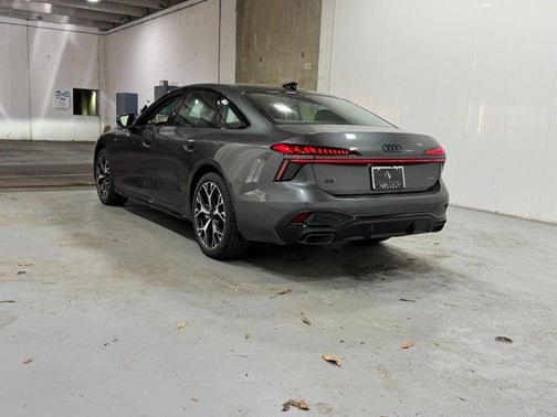 Daytona Gray Pearl Effect 2026 Audi A6 Premium Plus quattro S tronic