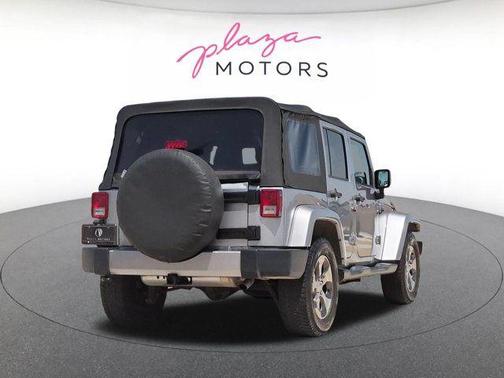 Billet Silver Metallic Clearcoat 2018 Jeep Wrangler JK Unlimited Sahara