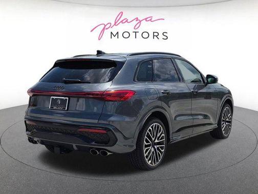 Daytona Gray Pearl Effect 2026 Audi SQ5 3.0T Premium Plus