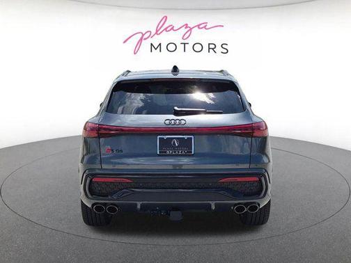 Daytona Gray Pearl Effect 2026 Audi SQ5 3.0T Premium Plus