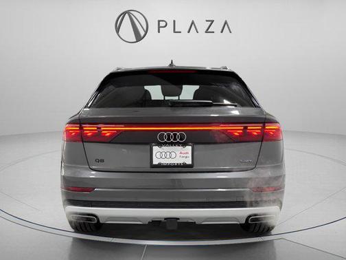 Samurai Gray Metallic 2026 Audi Q8 55 Prestige