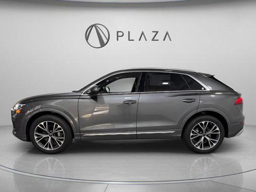Samurai Gray Metallic 2026 Audi Q8 55 Prestige