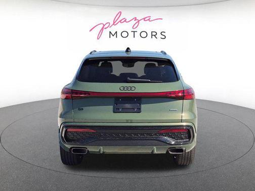 District Green Metallic 2026 Audi Q5 Premium Plus TFSI quattro S tronic