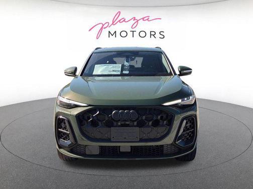 District Green Metallic 2026 Audi Q5 Premium Plus TFSI quattro S tronic