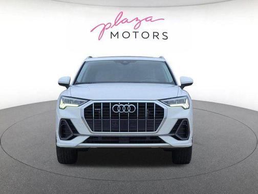 Ibis White 2023 Audi Q3 45 S line Premium Plus