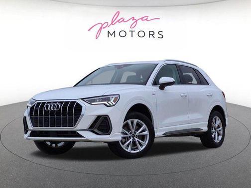 Ibis White 2023 Audi Q3 45 S line Premium Plus