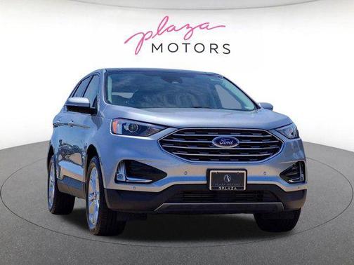 Iconic Silver Metallic 2023 Ford Edge Titanium