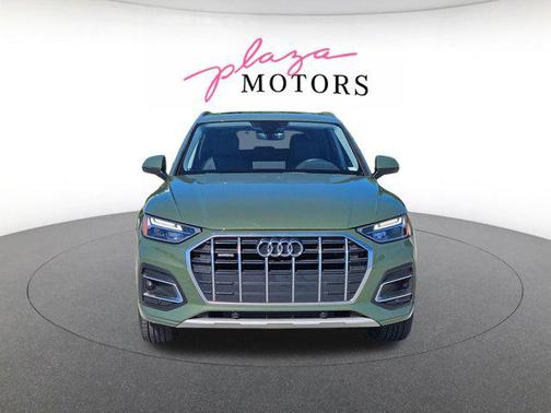 District Green Metallic 2023 Audi Q5 40 Premium