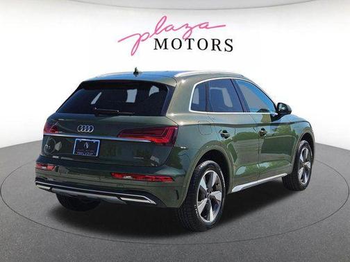 District Green Metallic 2023 Audi Q5 40 Premium