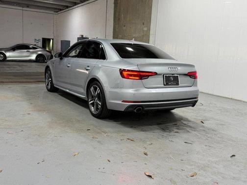 Florett Silver Metallic 2018 Audi A4 2.0T Premium Plus